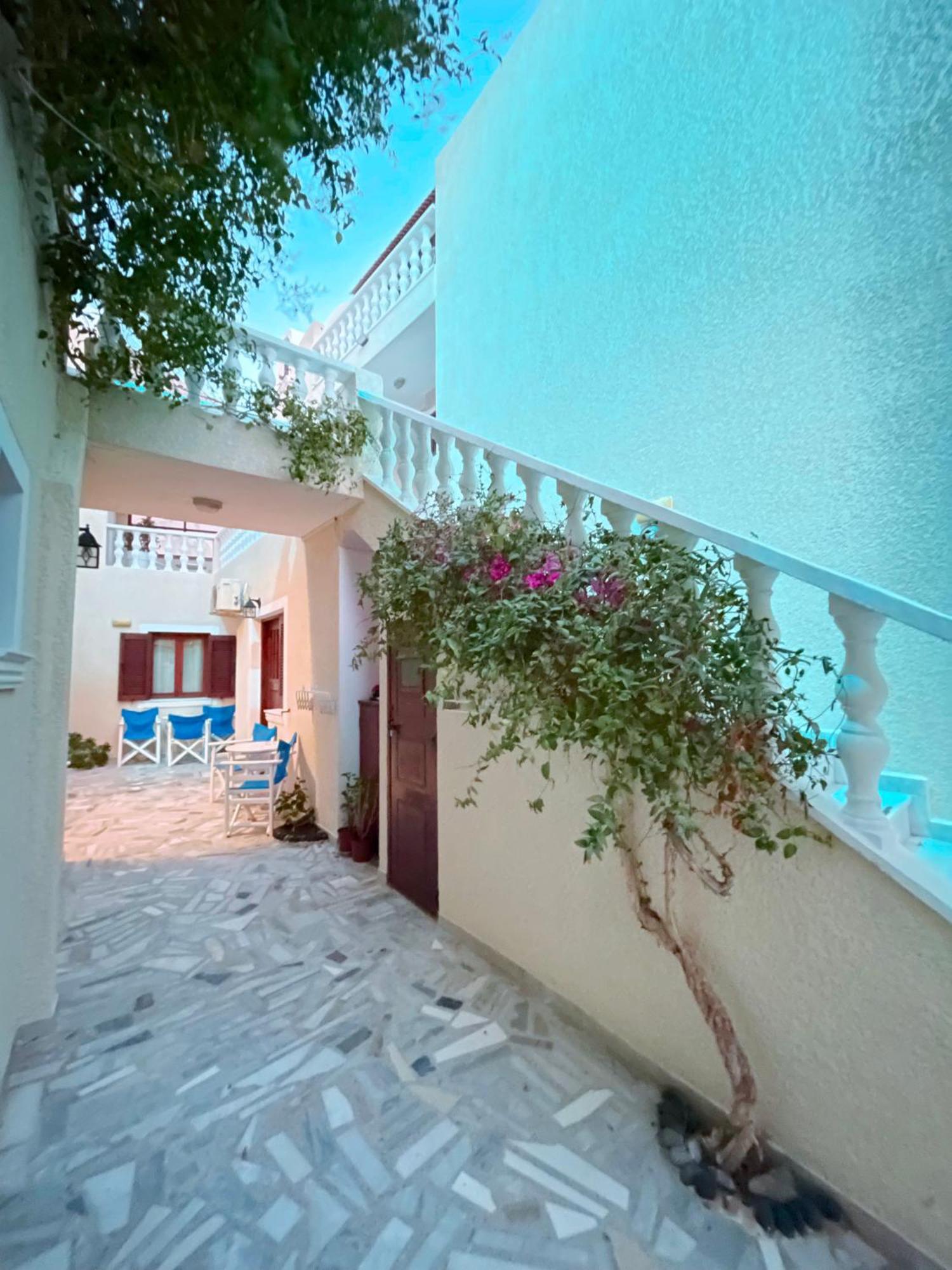 Villa Dima Perissa  Exteriör bild